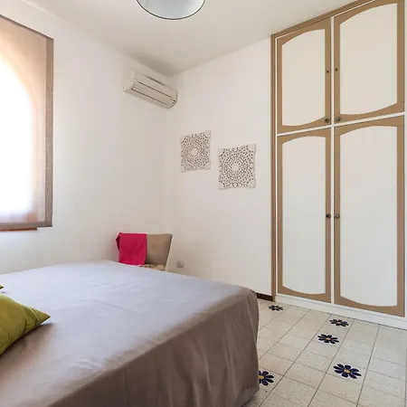 Villa Mari - Sea View Heated Pool - Baia Del Riccio Augusta